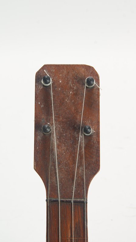 Unmarked Fretless #7