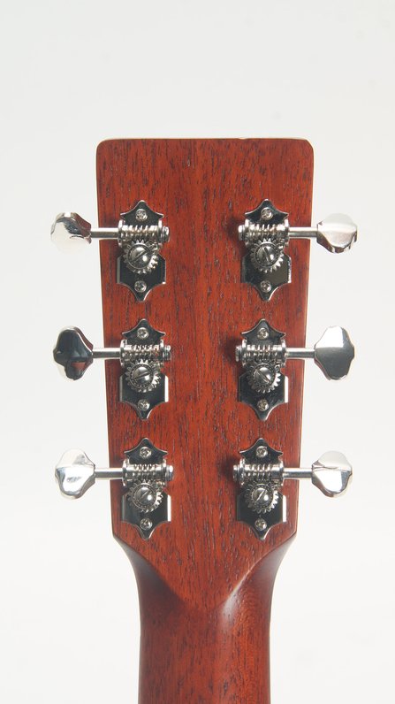 Eastman E2OM OM Cedar/Sapele #9