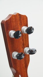 Romero The Replica Mahogany Tenor (SKU: 31413) 31413