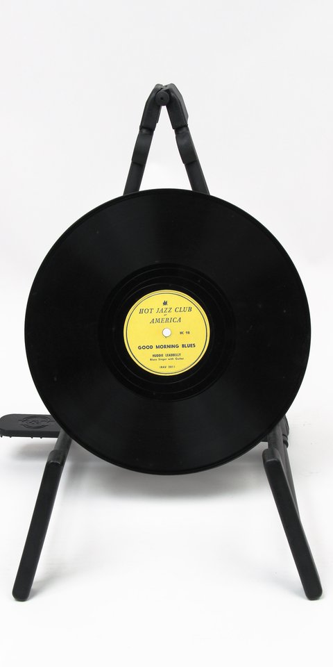 1920 Huddie Leadbelly/Hot Jazz Club America Records Performs:  Leaving Blues & Good Morning Blues — view 2 of 2