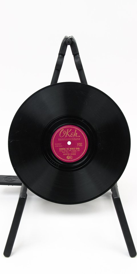 1920 Memphis Minnie/Okeh Records Performs: Black Rat Swing & Looking The World Over — view 2 of 2