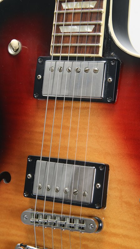 Gibson ES-137C Classic Tri-Burst (2007) #9