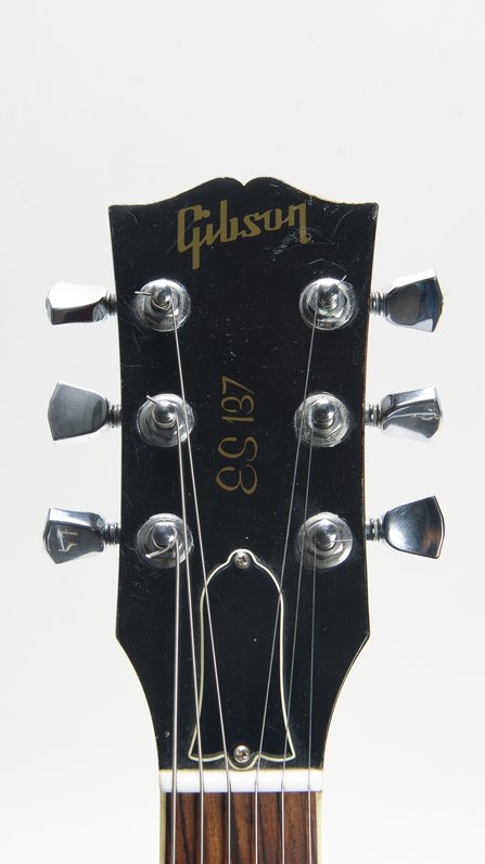 Gibson ES-137C Classic Tri-Burst (2007) #10